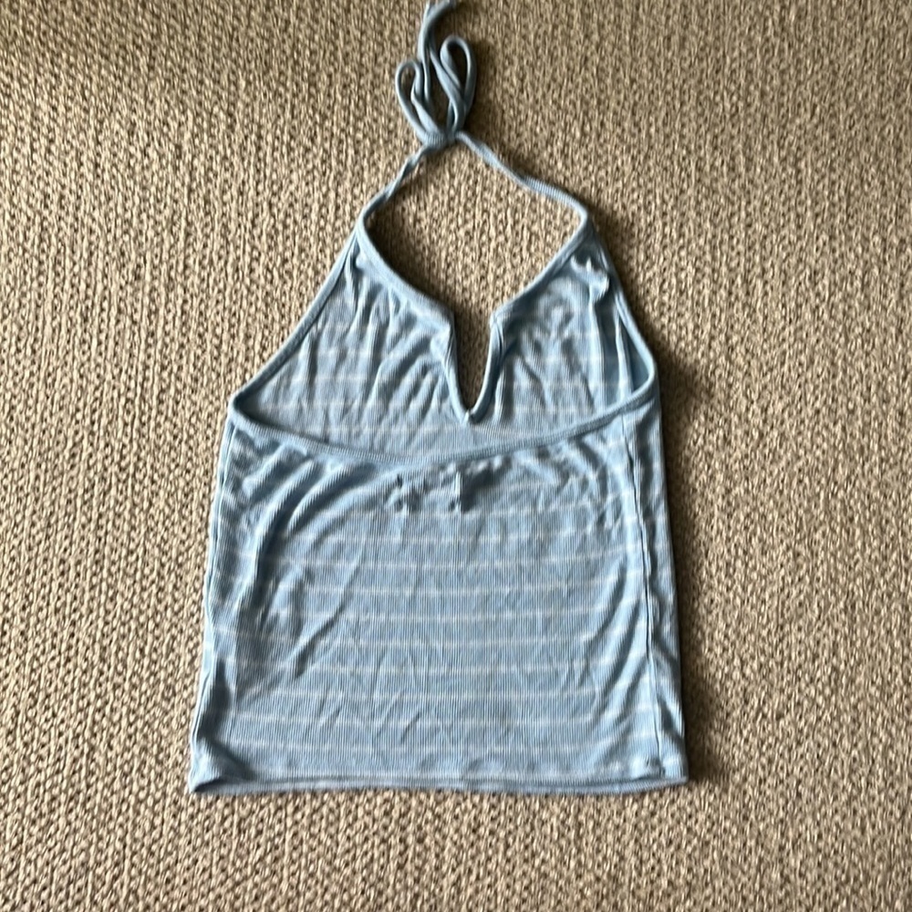 Halter top - Picture 2 of 4